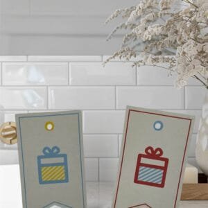 Tags Antiguos  -  Pack x 10 unidades surtidas