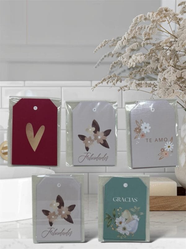 Tags flores y frases - pack x 5 unidades surtidas