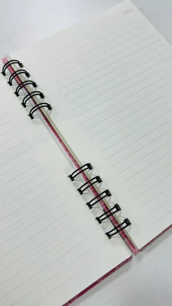 Cuaderno Confeti A5 Rayado Tapa Flexible - Imagen 4