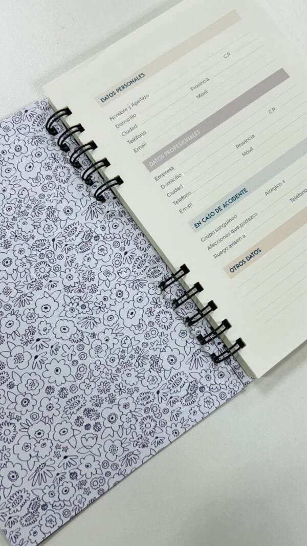 Cuaderno Yes Girl A5 Rayado Tapa Flexible - Imagen 2